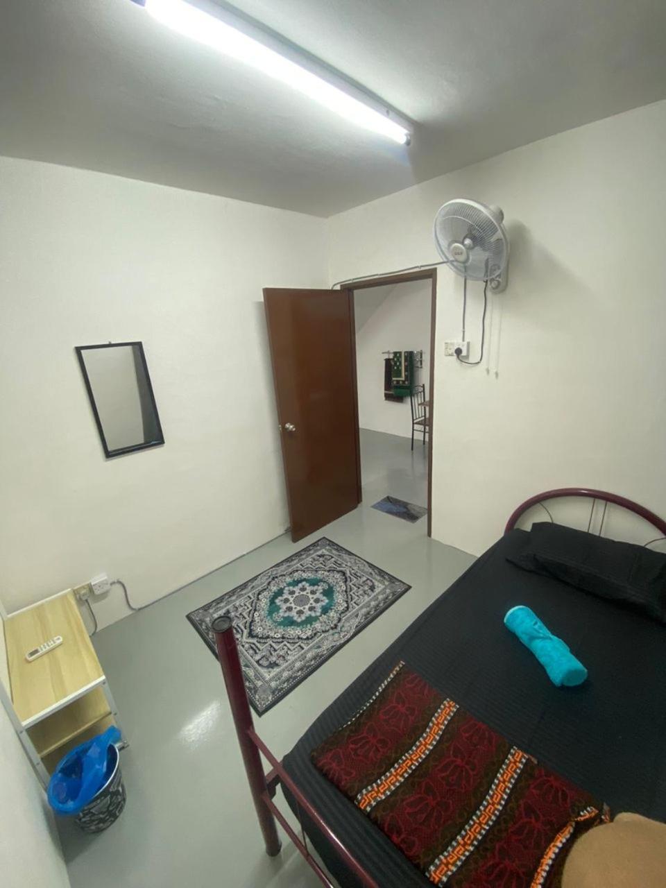 Cja Homestay Batu Kawan Simpang Ampat  Экстерьер фото